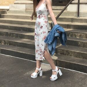 Brandy Melville Floral Midi Dress